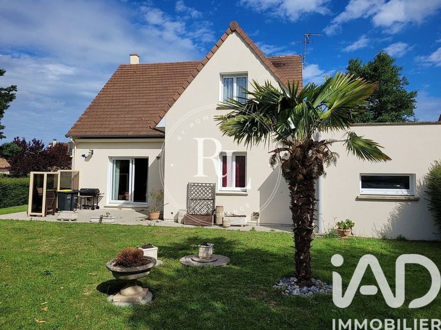 Maison à vendre - 6 pièces - 163m2 - Merville-Francevi... (14810)