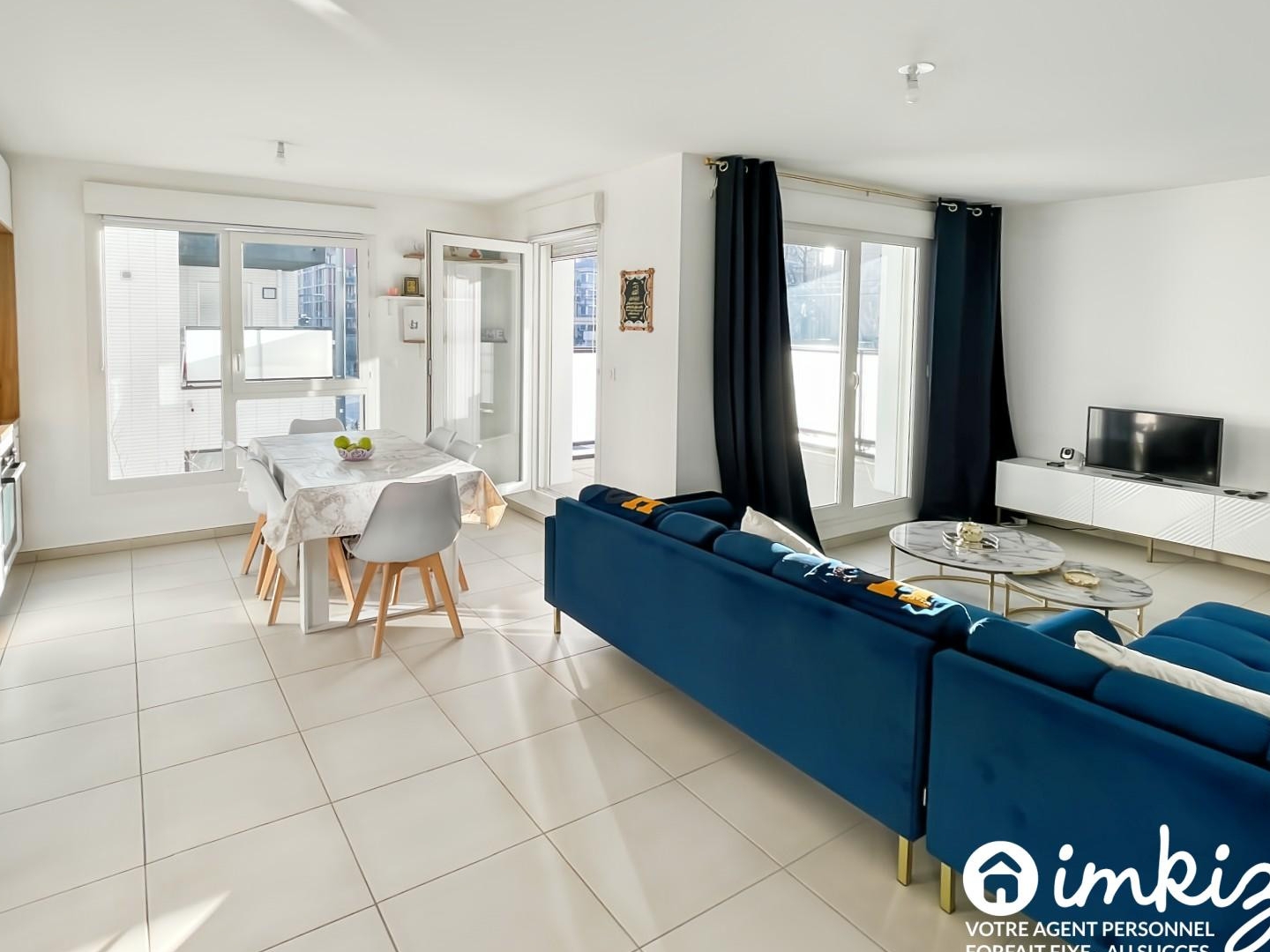 T3 de standing (2023) vendu meublé, avec balcon