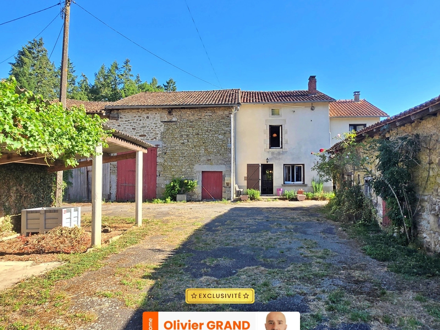 MAISON 6P + JARDIN + GRANGE + DEPENDANCES - CALME ET CAMPAGNE - ORADOUR SUR GLANE (87)