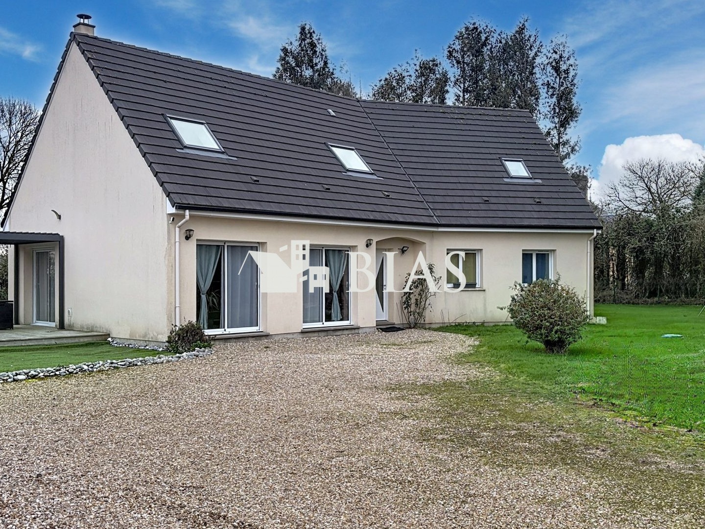 Maison 7 pièces 197 m²