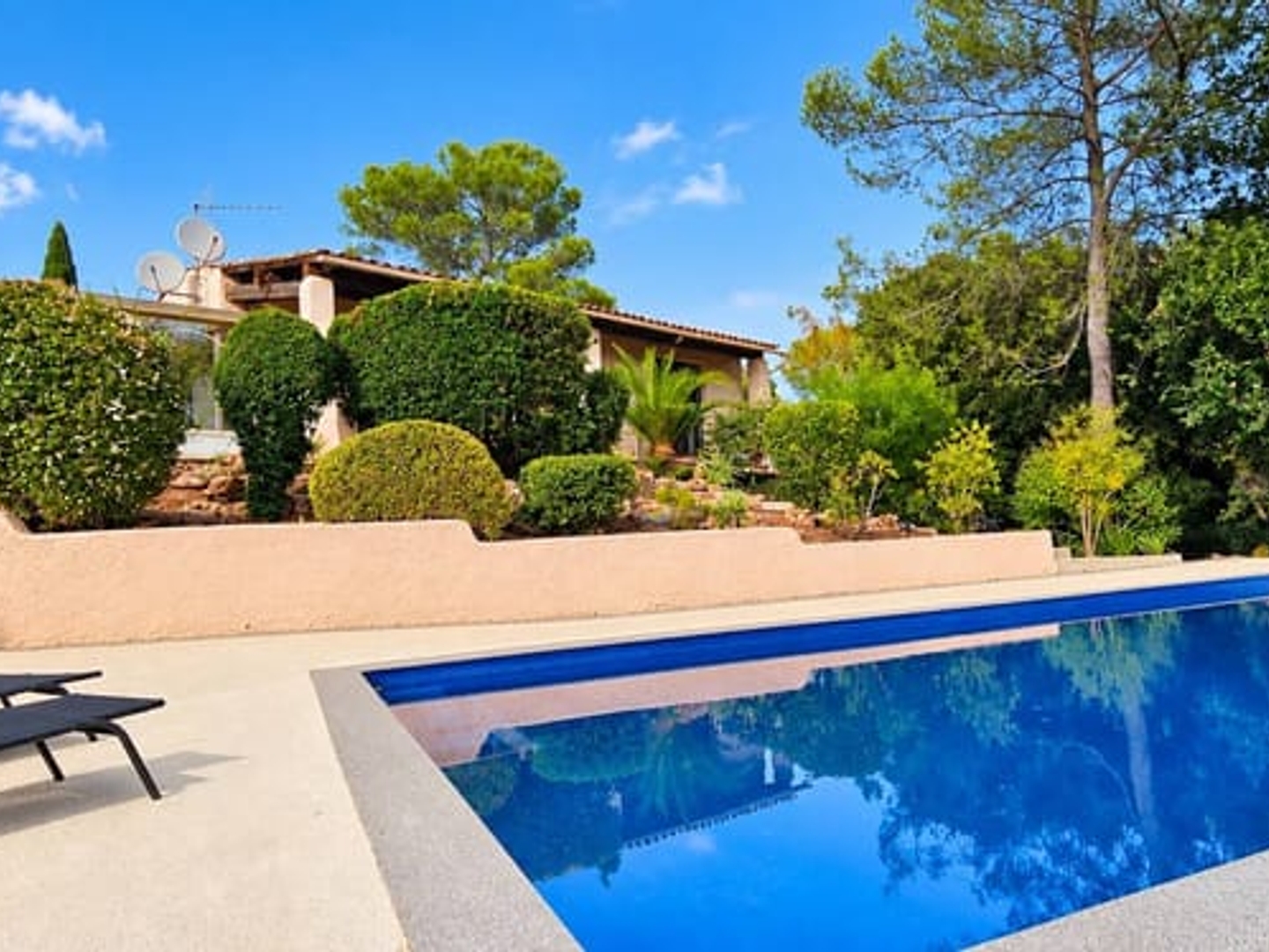 Villa T5 avec piscine à Roquebrune Sur Argens 83520.