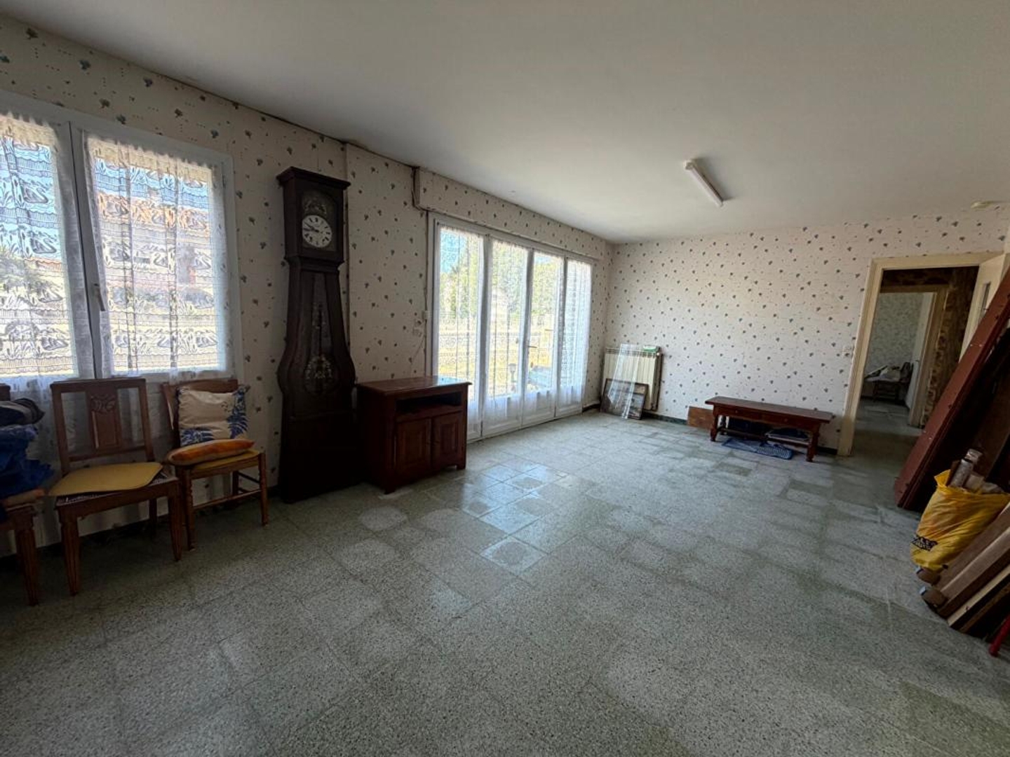 Immeuble à vendre - 5 pièces - 115m2 - Saujon (17600)