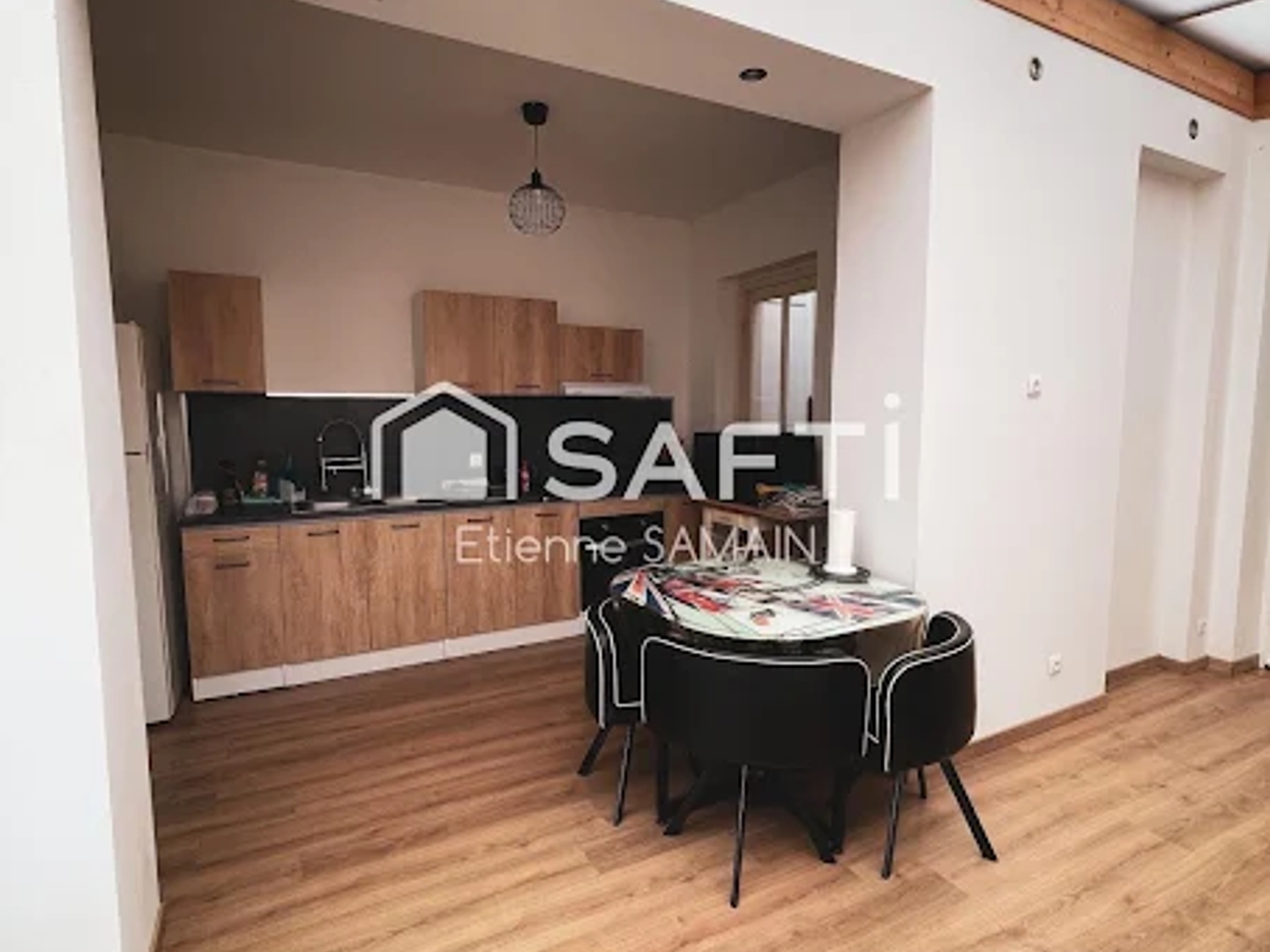 Maison à vendre - 12 pièces - 170m2 - Sin-Le-Noble (59450)