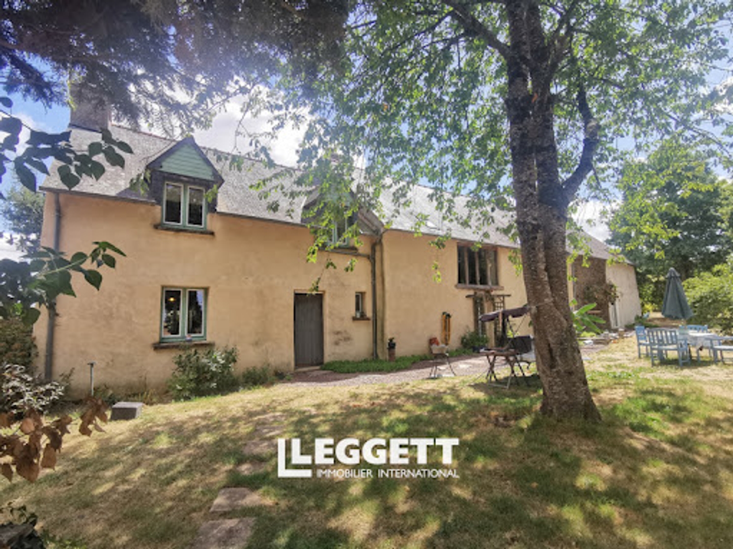 Maison à vendre - 10 pièces - 260m2 - Néant-Sur-Yvel (56430)
