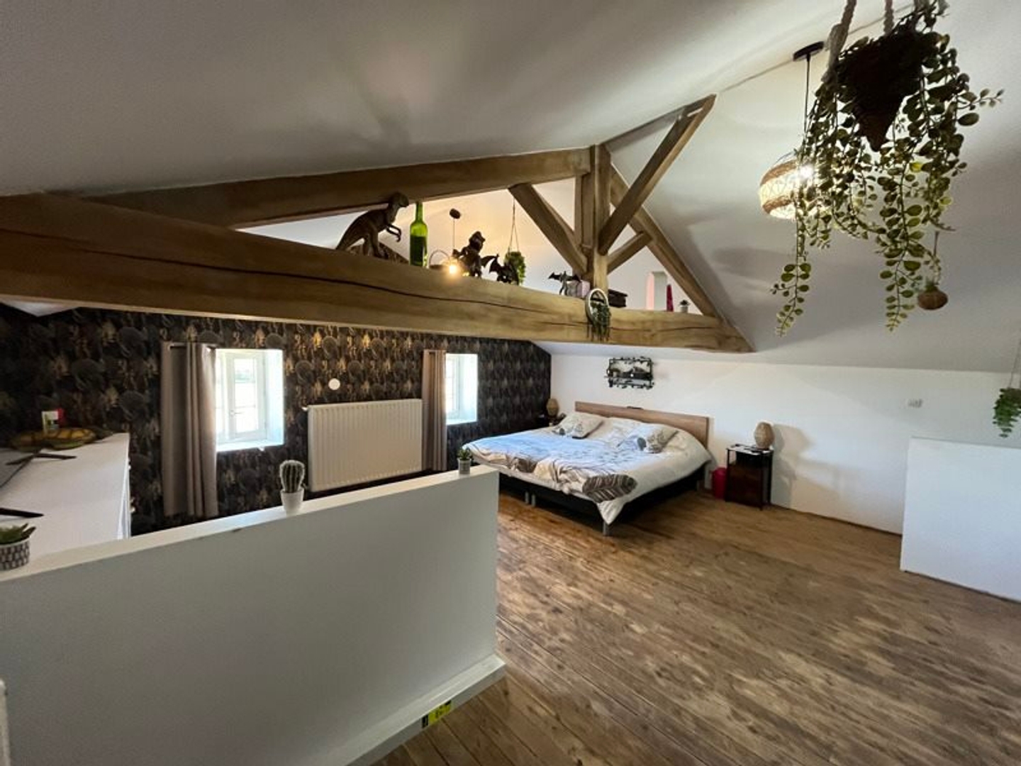 Maison à vendre - 7 pièces - 234m2 - Saint-Romans-Lès-... (79500)