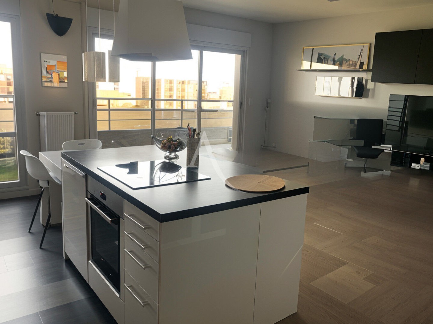 À découvrir sans tarder ! Superbe 3 pièces avec espace de vie lumineux à Lognes