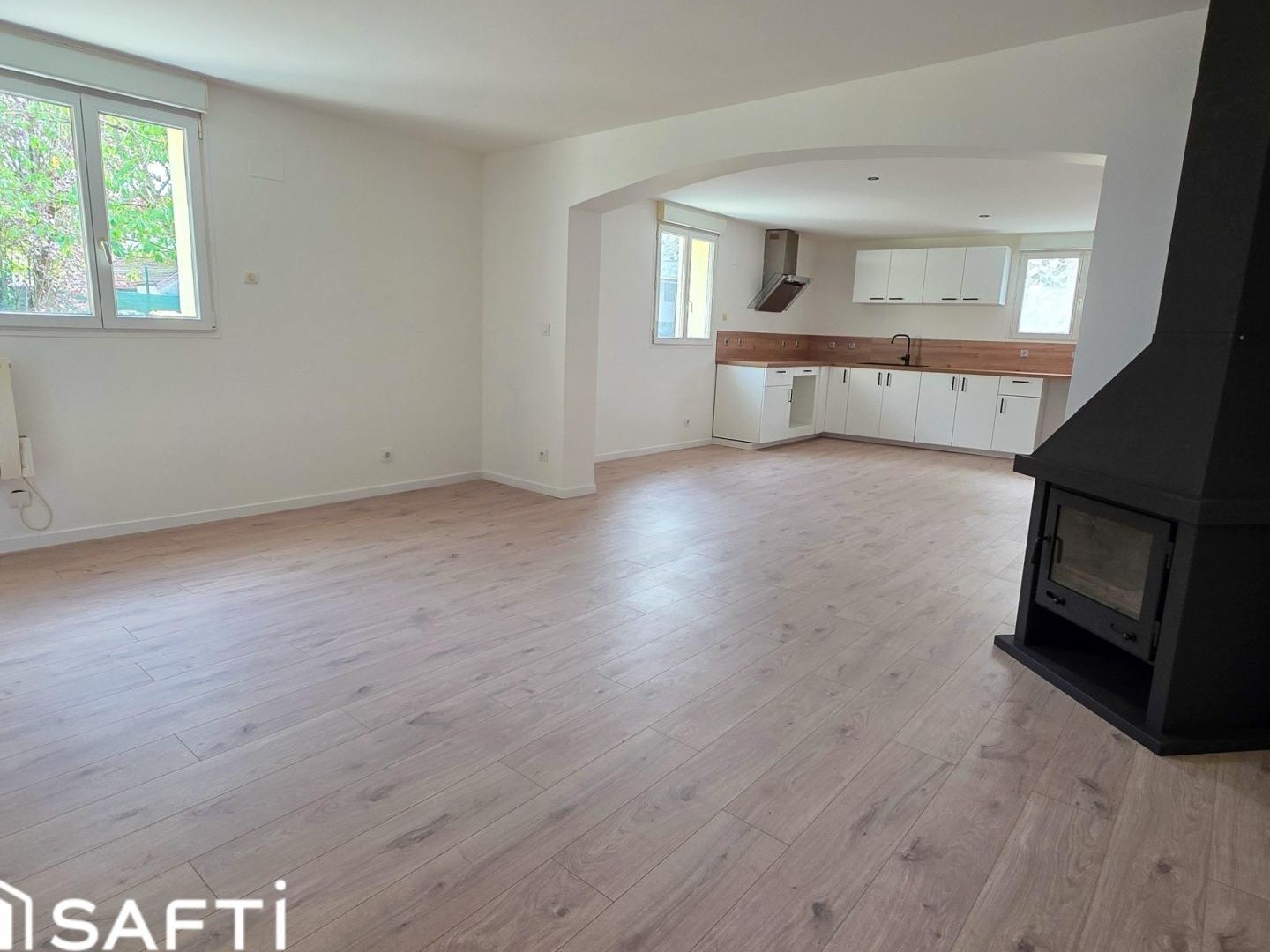 Maison 5 pièces 103m²- 3ch- garage- 850m² parcelle