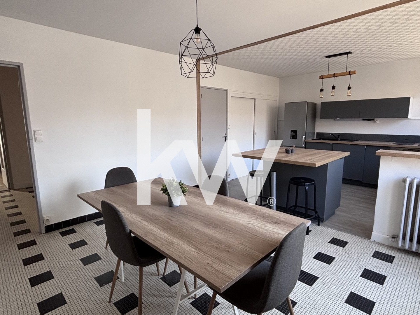 Appartement à vendre - 6 pièces - 130m2 - Saint-Étienne (42000)