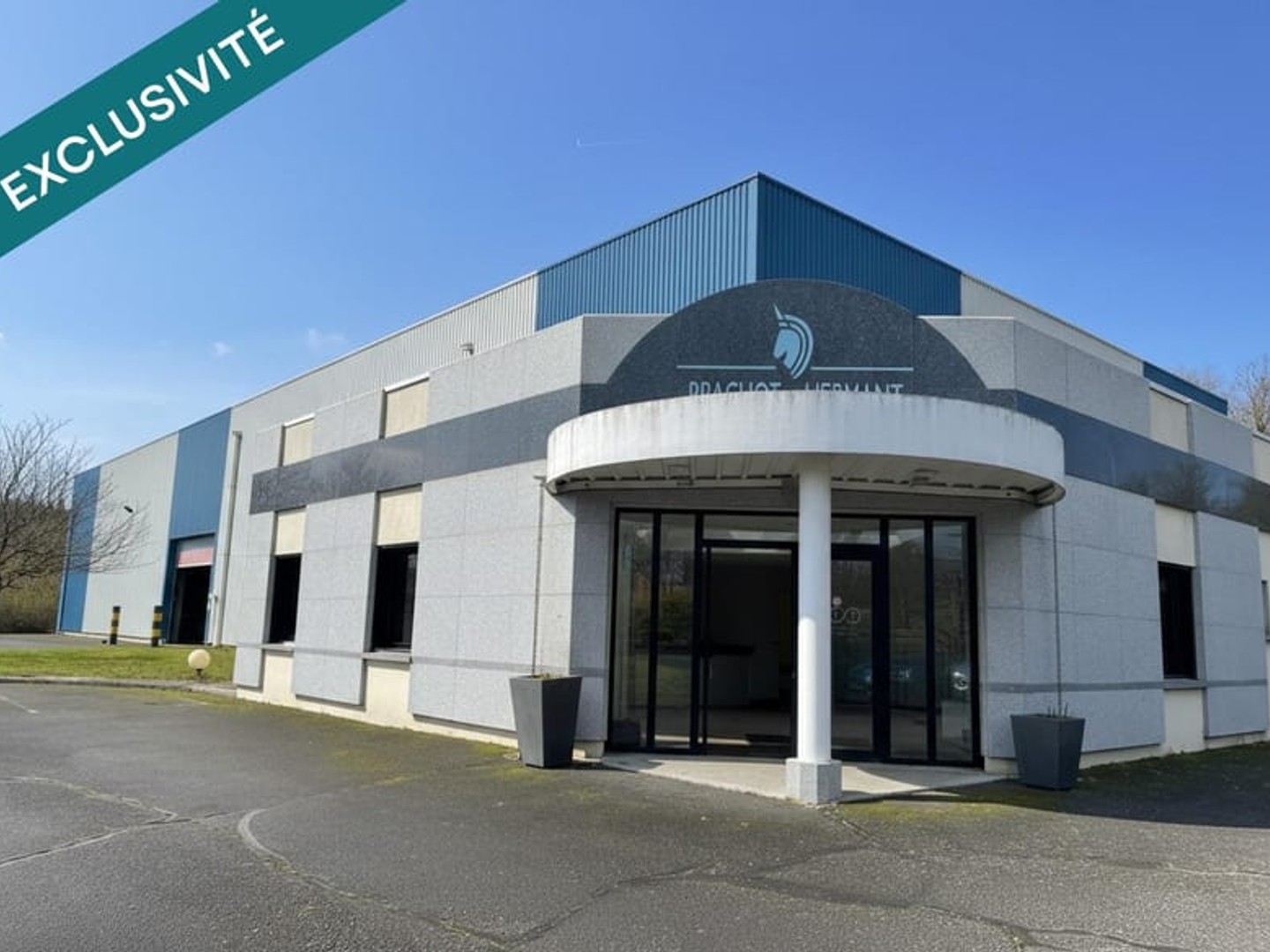 Bureaux à vendre - 3 pièces - 175m2 - Lacrouzette (81210)