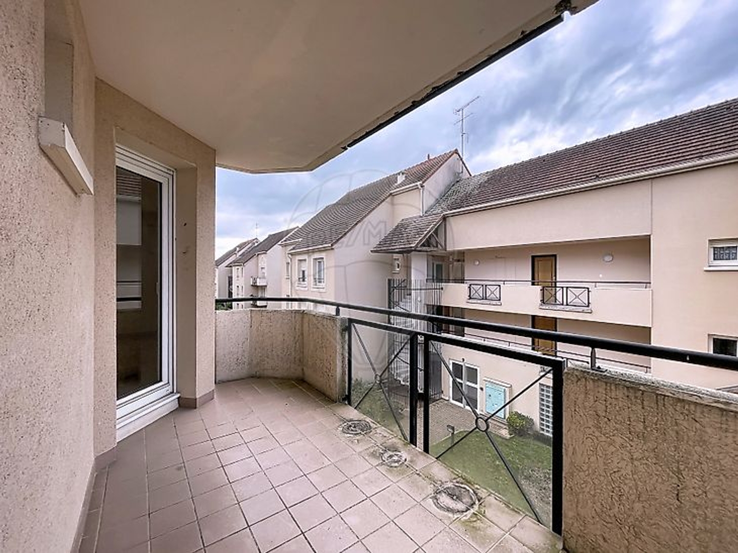 Appartement à vendre - 3 pièces - 64m2 - Sens (89100)