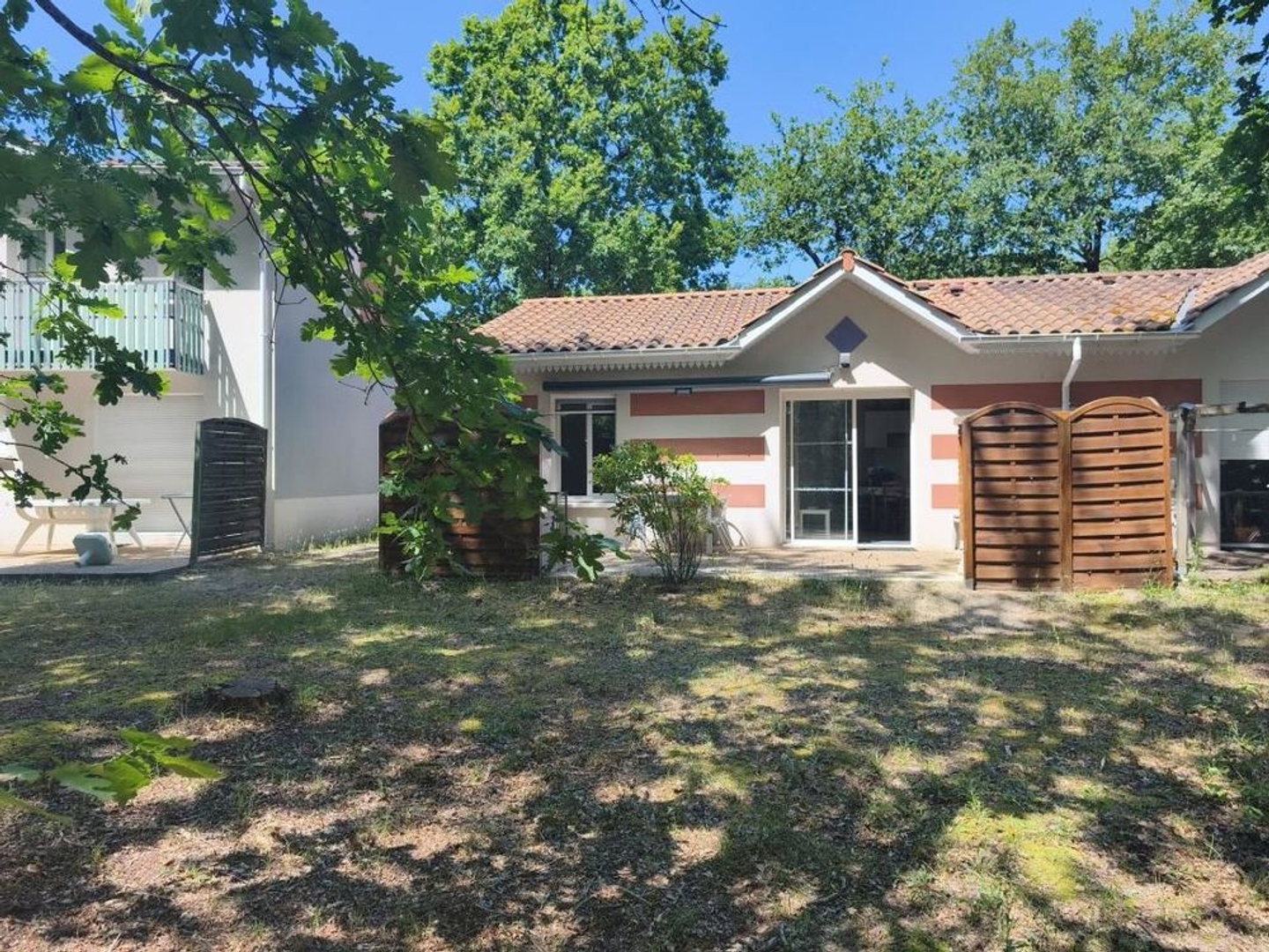 " LA MAISON DES VACANCES " située à SOULAC SUR MER