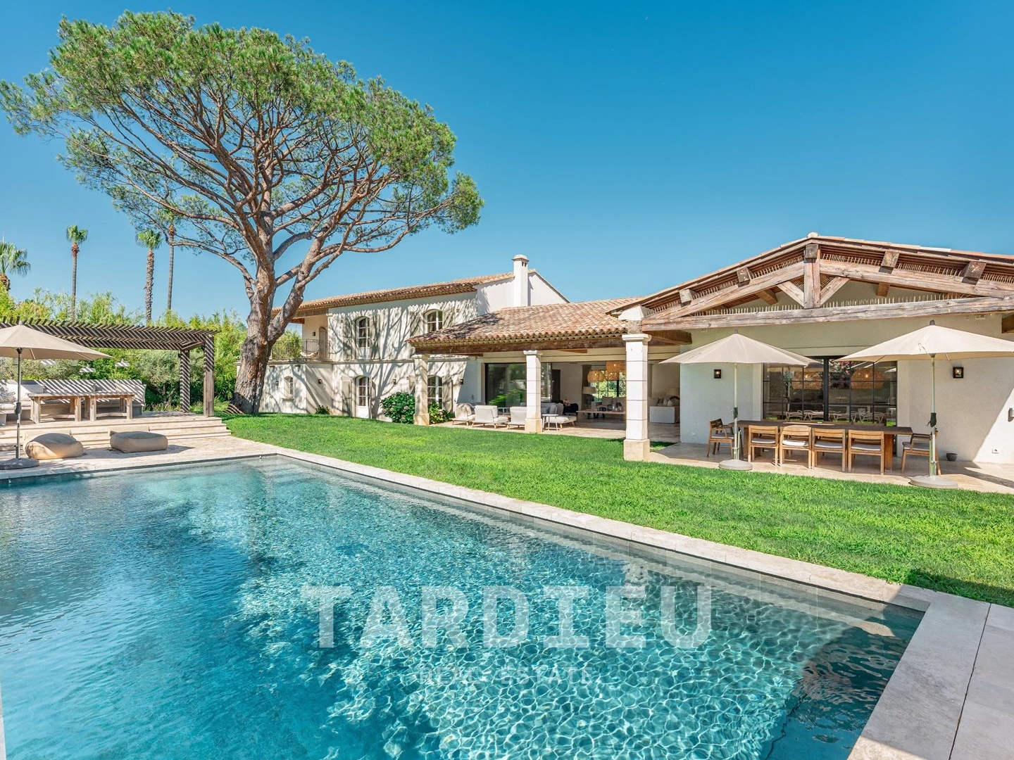 Villa Saint-Tropez, coeur de ville, piscine