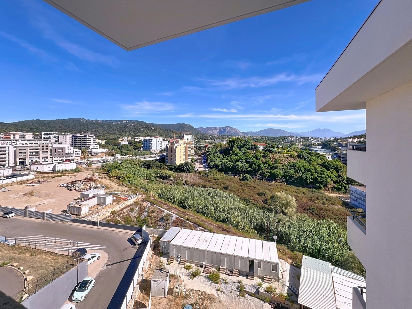 F3 DERNIER ETAGE AJACCIO ROCADE