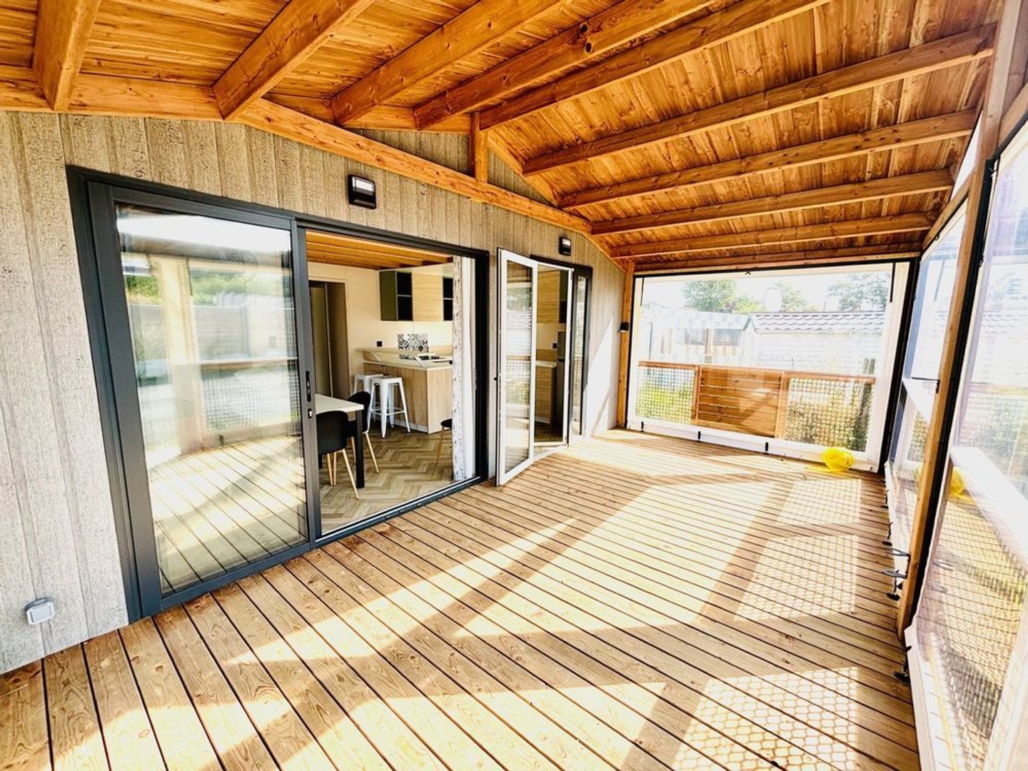 Maison à vendre - 4 pièces - 74m2 - Saint-Gilles-Croi... (85800)