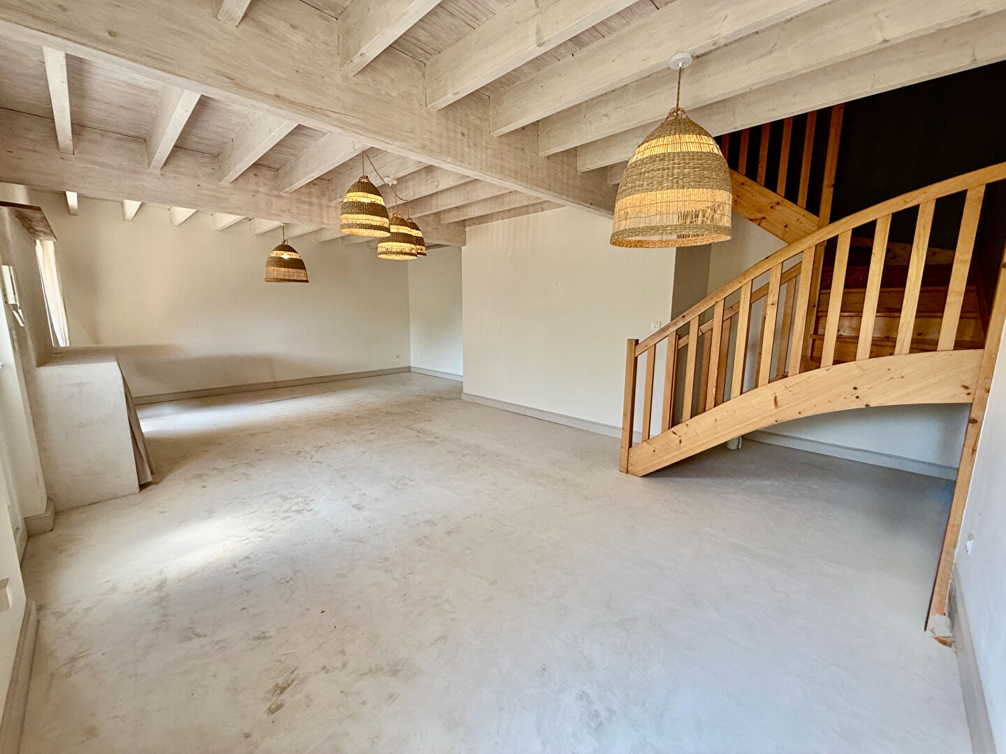Appartement à vendre - 4 pièces - 109m2 - Saint-Pardon-De-C... (33210)