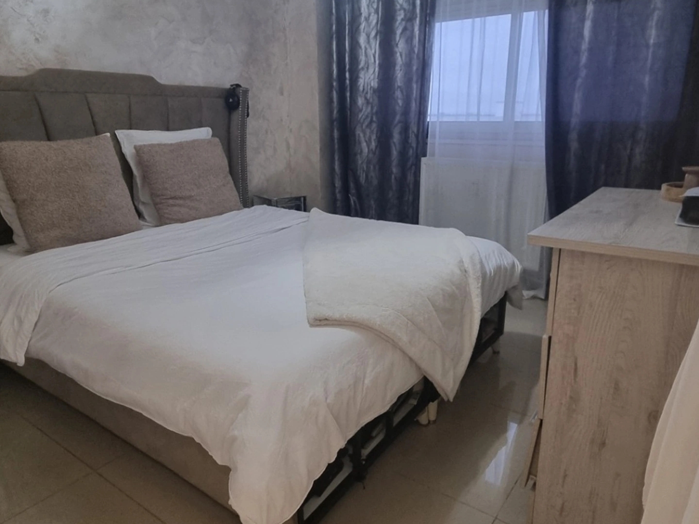 Appartement à vendre - 3 pièces - 78m2 - Vénissieux (69200)