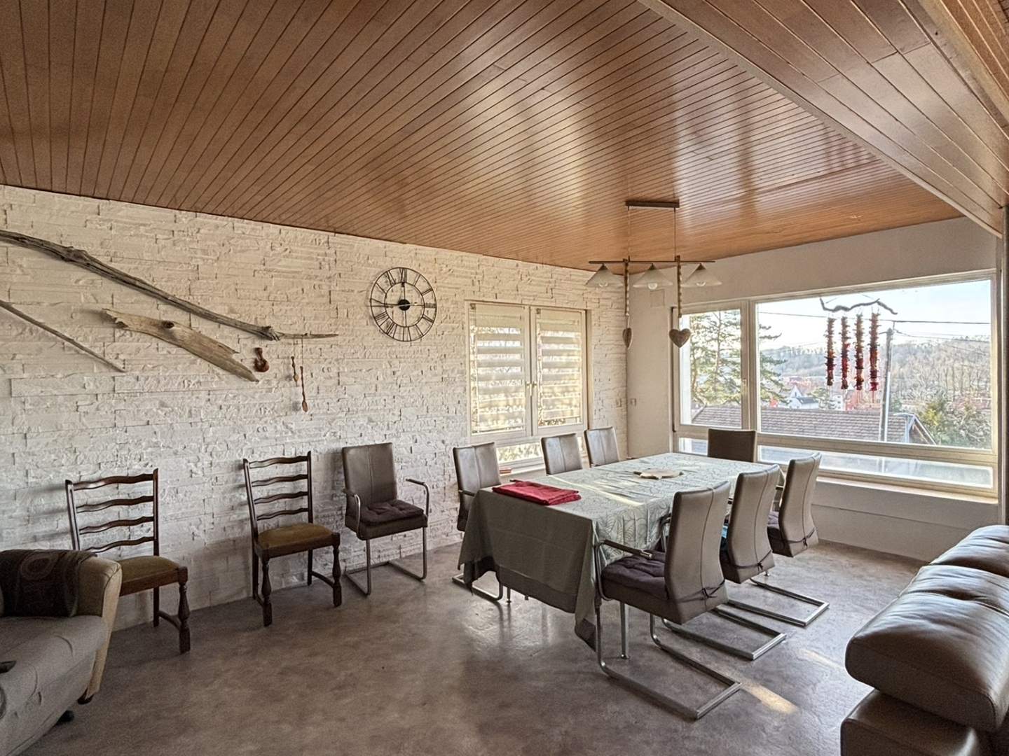 Maison à vendre - 8 pièces - 234m2 - Brunstatt-Didenheim (68350)