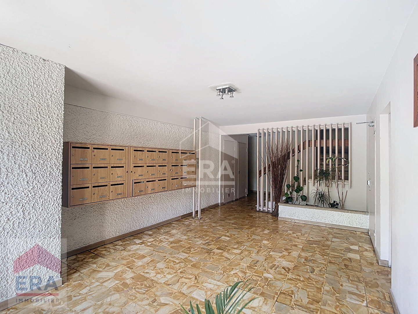 Appartement à vendre - 2 pièces - 54m2 - Marseille 14e (13014)