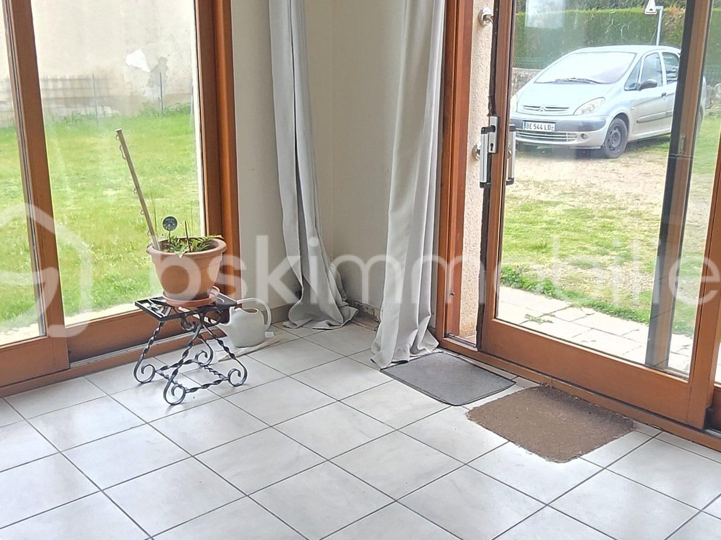 Maison à vendre - 4 pièces - 77m2 - Sougy-Sur-Loire (58300)