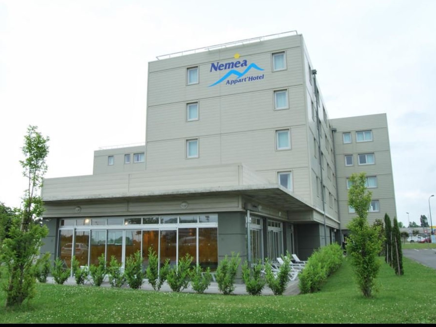 INVESTISSEMENT LOCATIF - TOULOUSE - Résidence Nemea Appart Hotel Toulouse Aéroport*** - 5.82% de rentabilité.