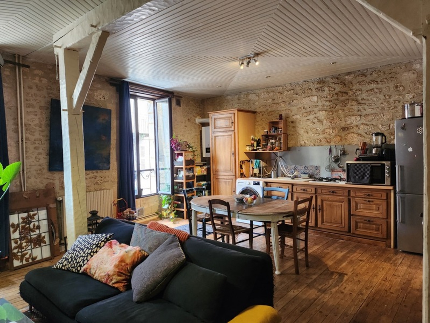 Immeuble de rapport, centre ville de Montignac-Lascaux