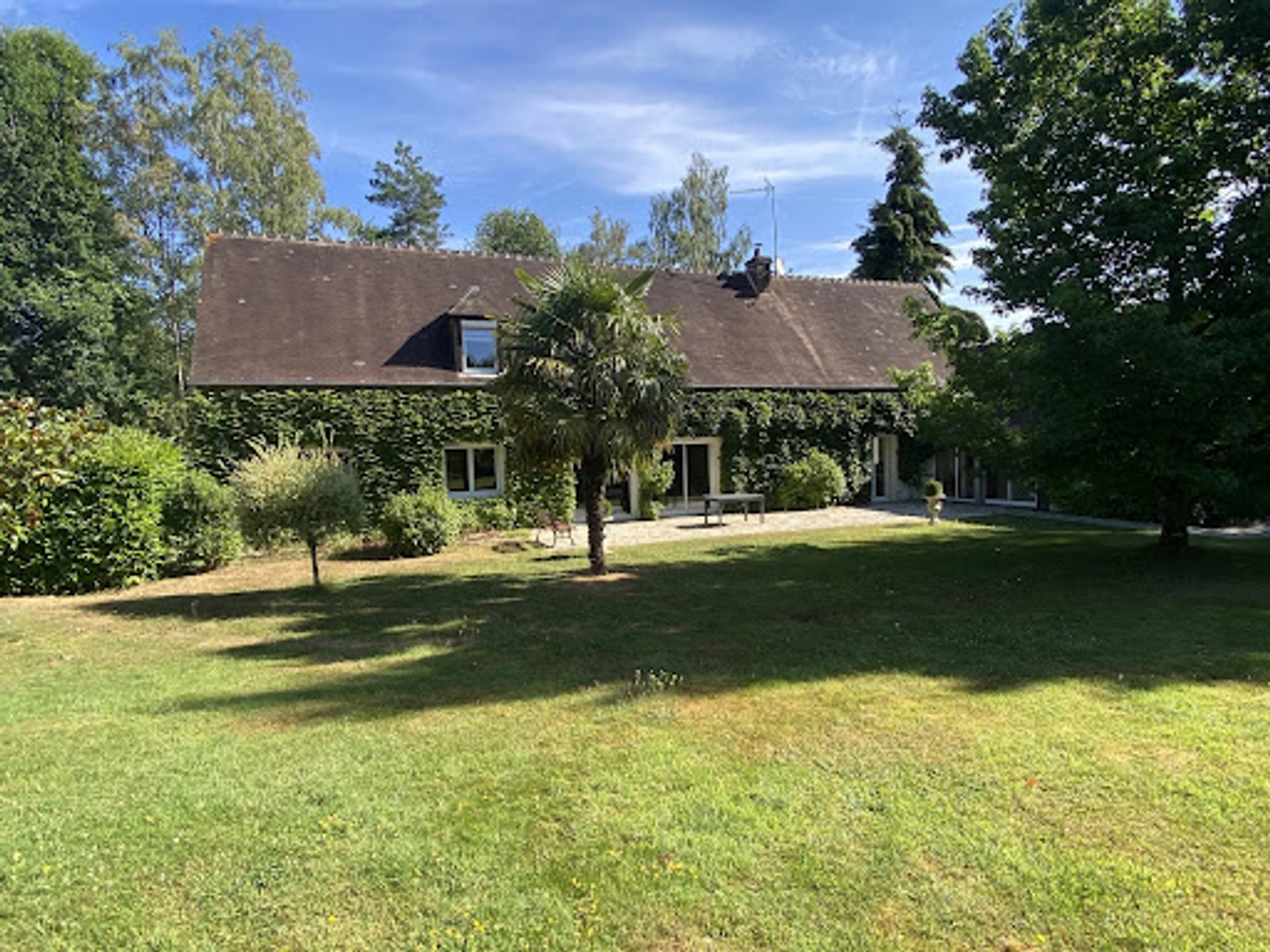 Maison 7 pièces 235 m²