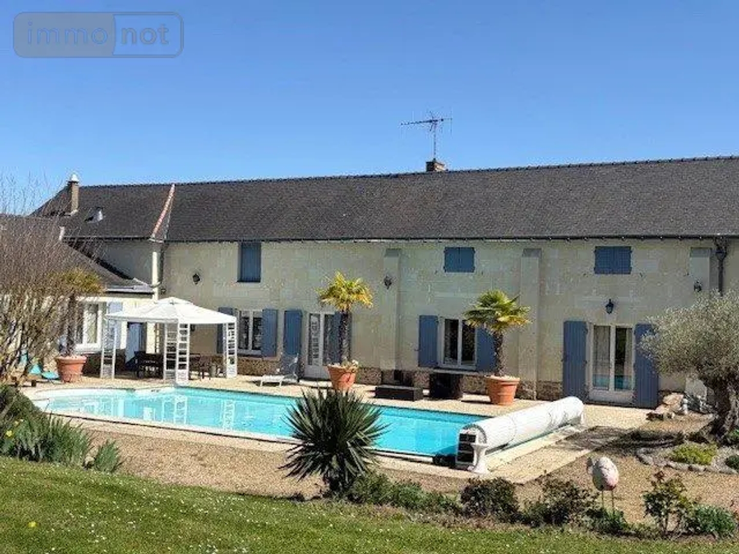 Maison 8 pièces 290 m²