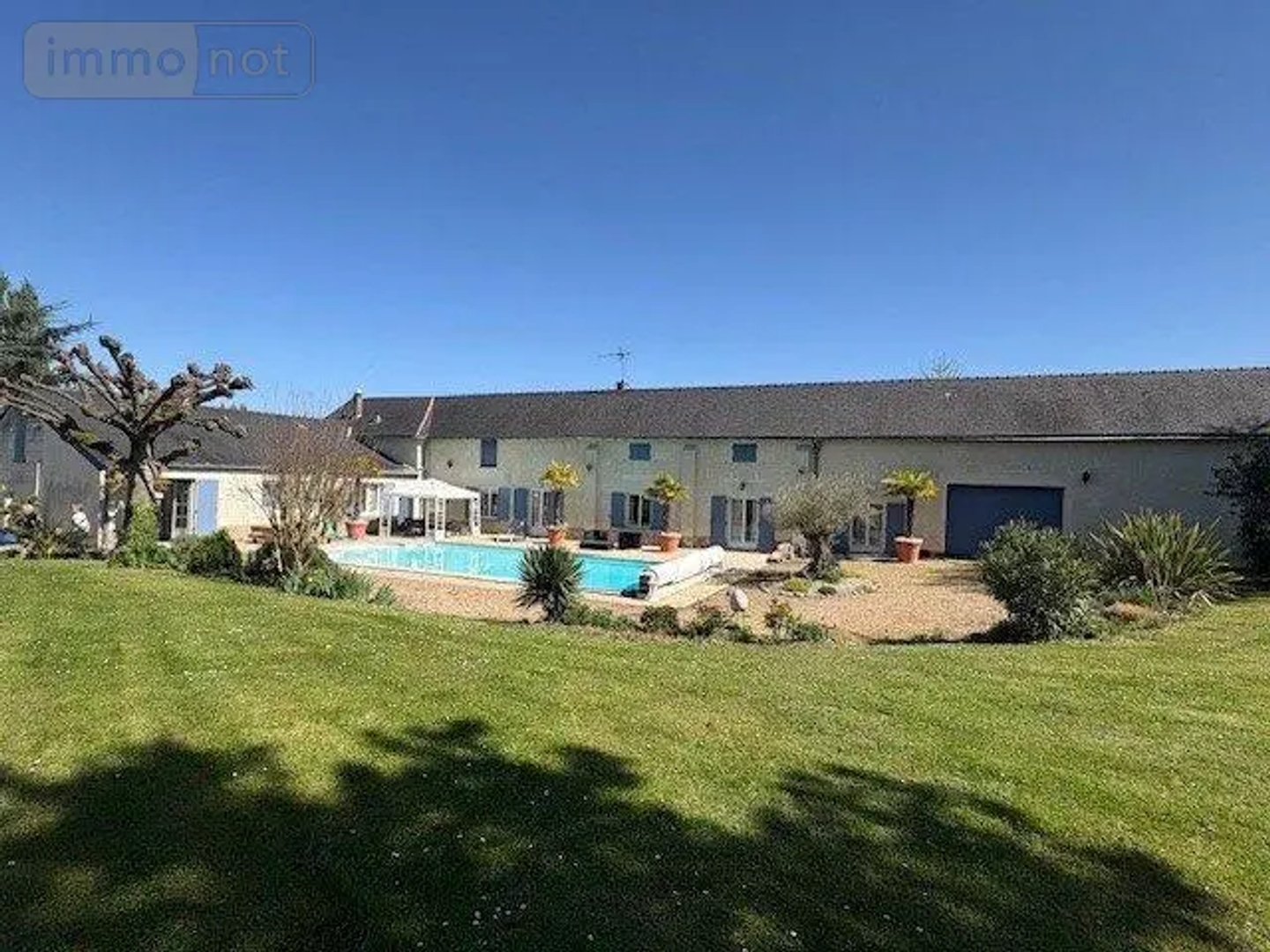 Maison à vendre - 8 pièces - 290m2 - Saumur (49400)
