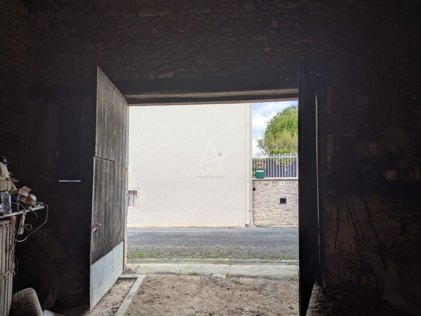 Parking / garage / box à vendre - Saint-Hilaire-De-... (17770)