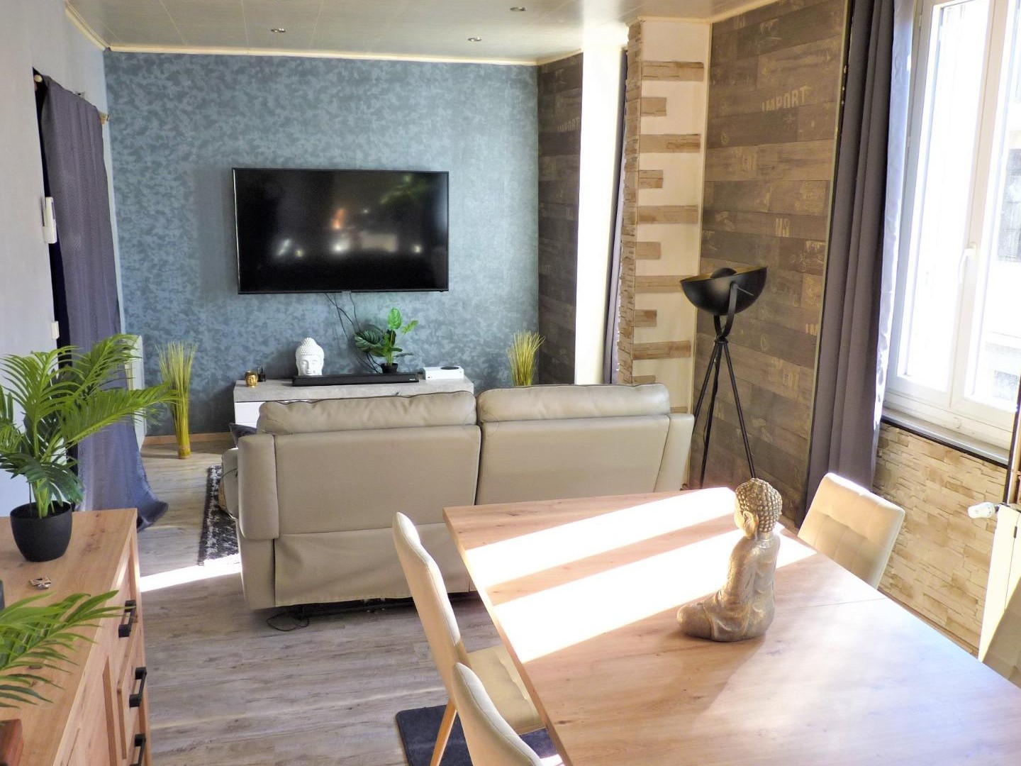 CASTELNAUDARY IMMEUBLE D'HABITATION AVEC LOCAL COMMERCIAL