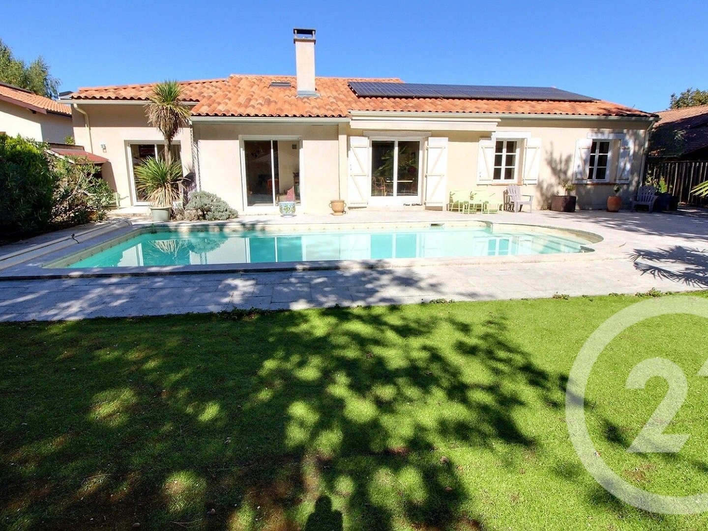 Maison 7 pièces 200 m²