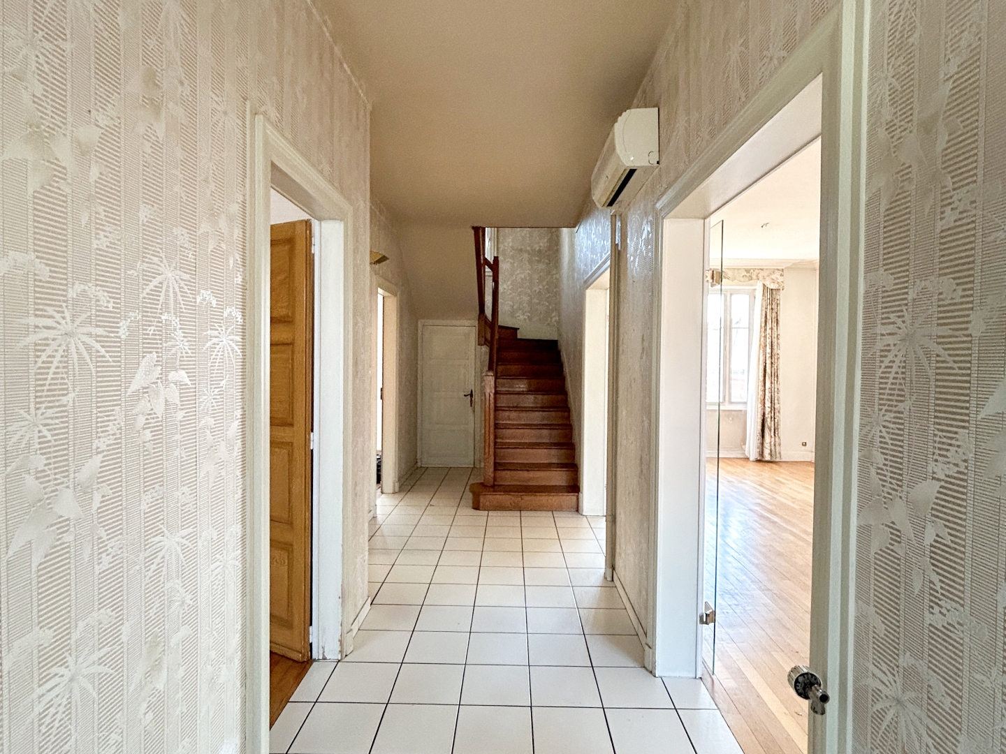 Maison à vendre - 6 pièces - 136m2 - Montluçon (03100)