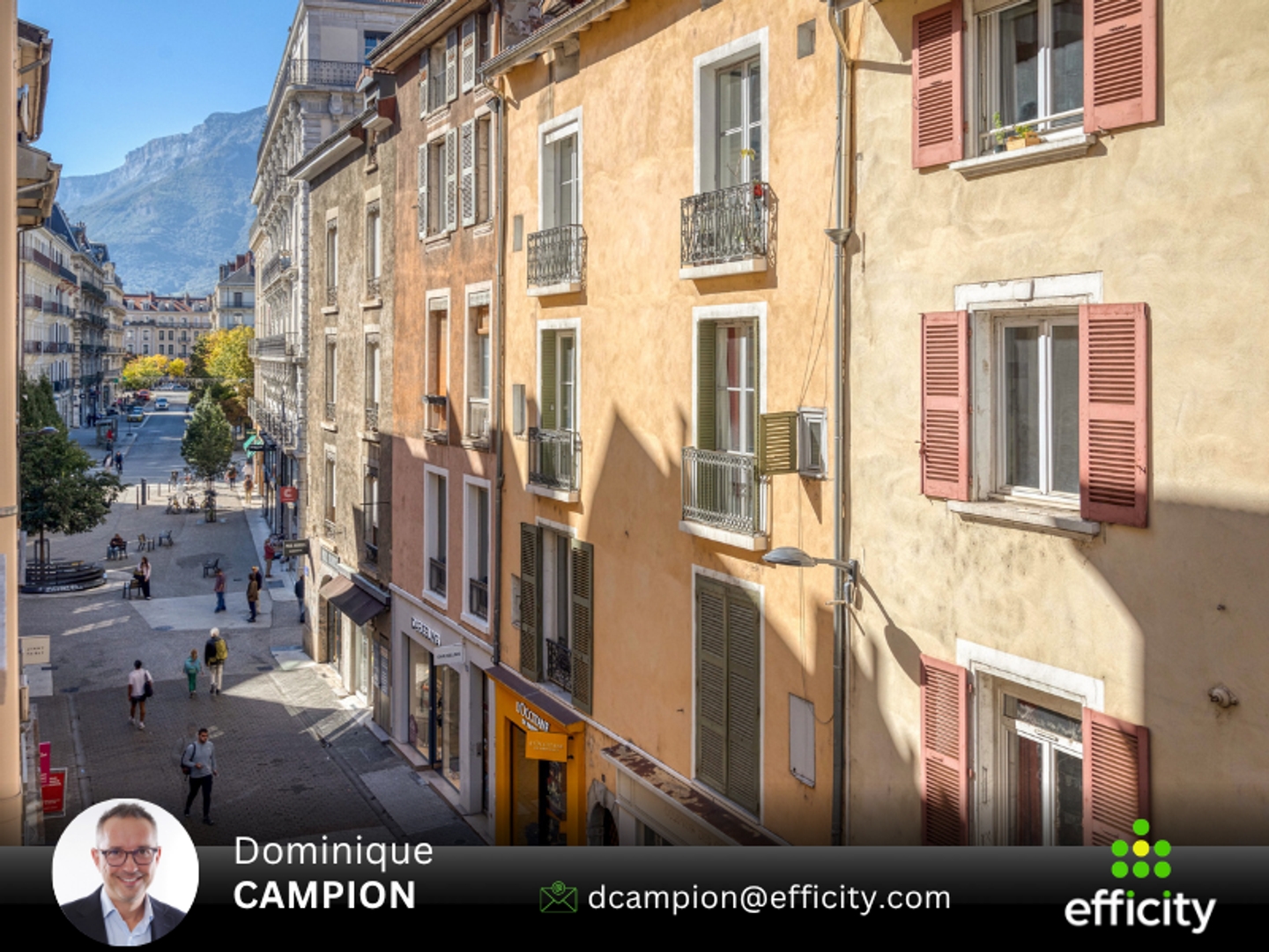 Appartement à vendre - 2 pièces - 74m2 - Grenoble (38000)