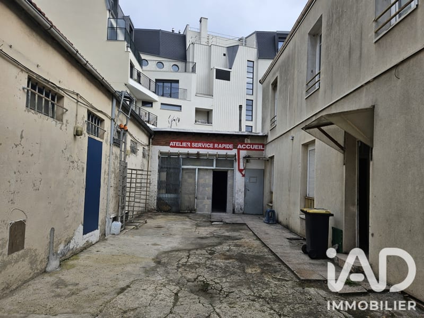 Immeuble à vendre - 215m2 - Gagny (93220)
