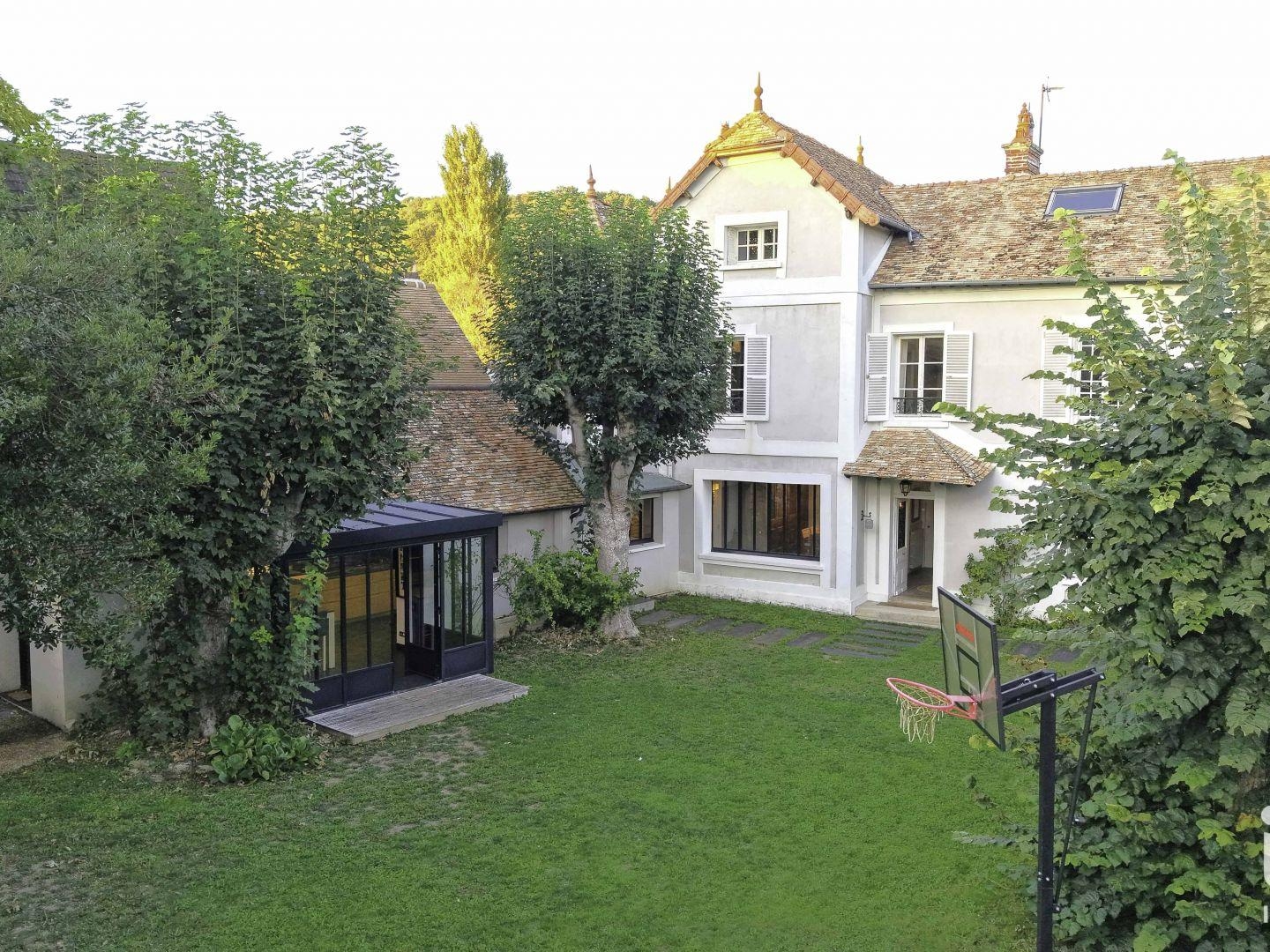 Maison 5 pièces 191 m²