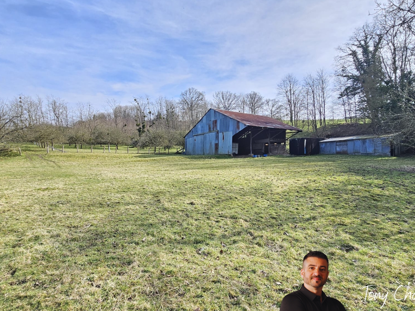 Terrain 18104 m²