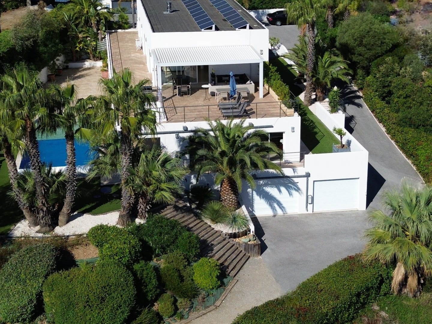 MAISON LUXE 380 m², PROXIMITE SAINTE-MAXIME et SAINT-TROPEZ - COTE D'AZUR