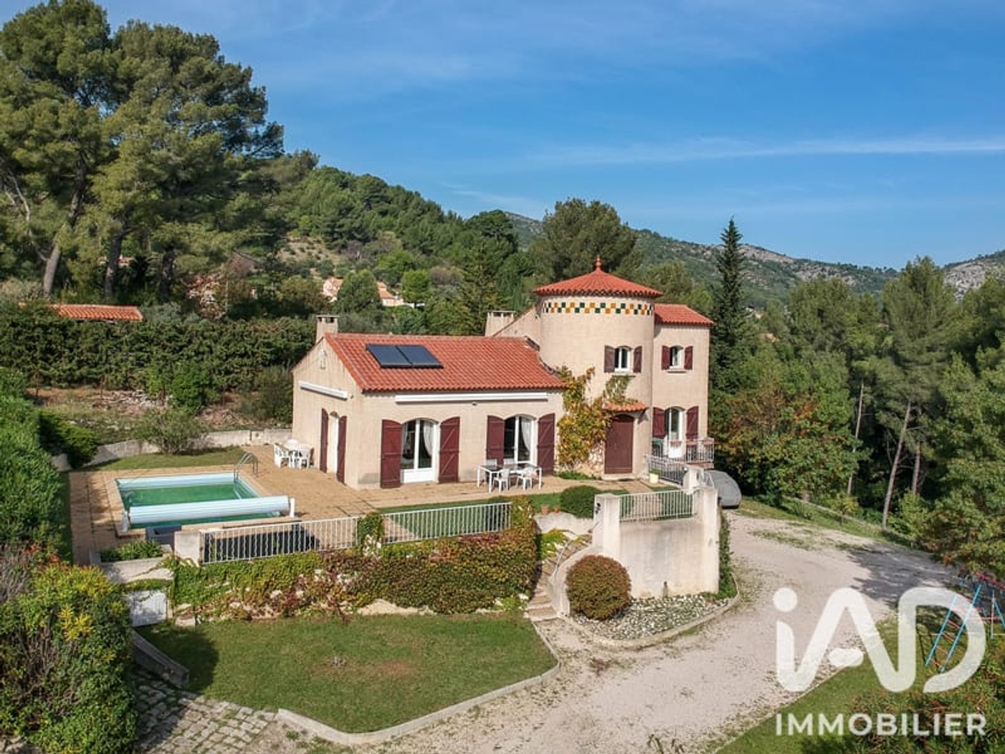 Maison 6 pièces 180 m²