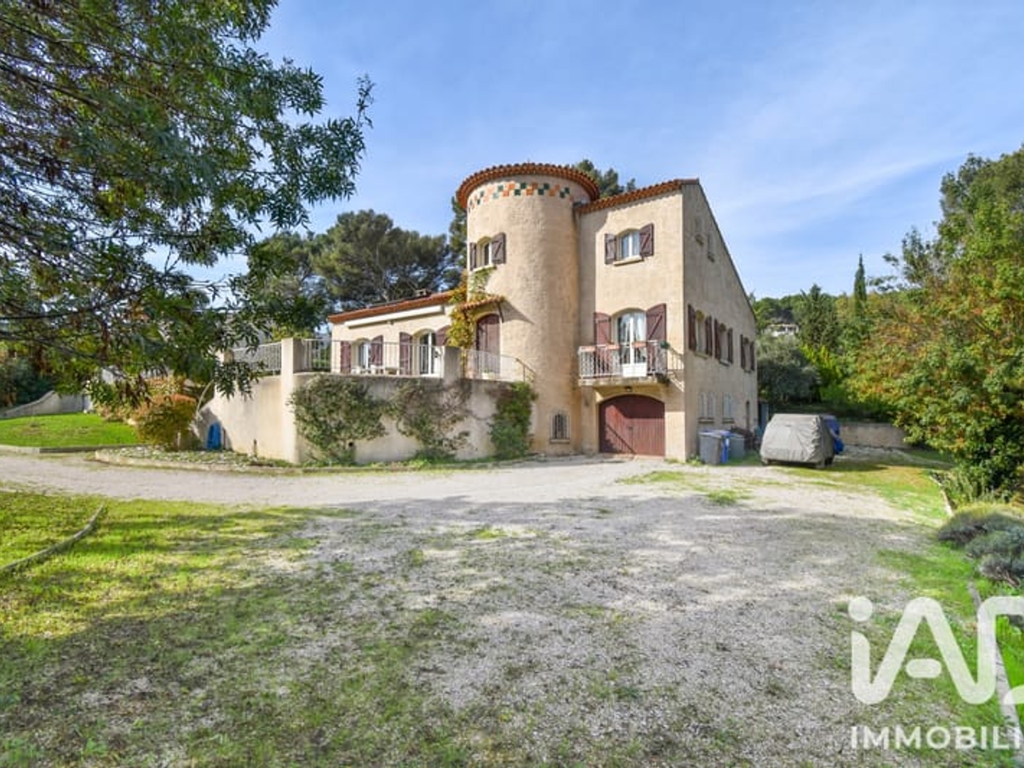 Maison à vendre - 6 pièces - 180m2 - Roquevaire (13360)