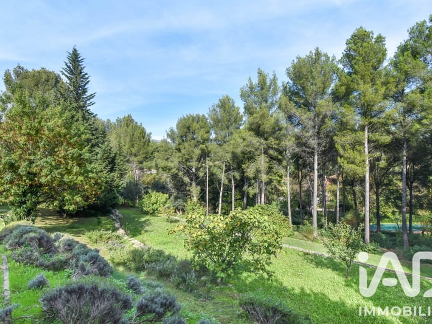 Maison à vendre - 6 pièces - 180m2 - Roquevaire (13360)
