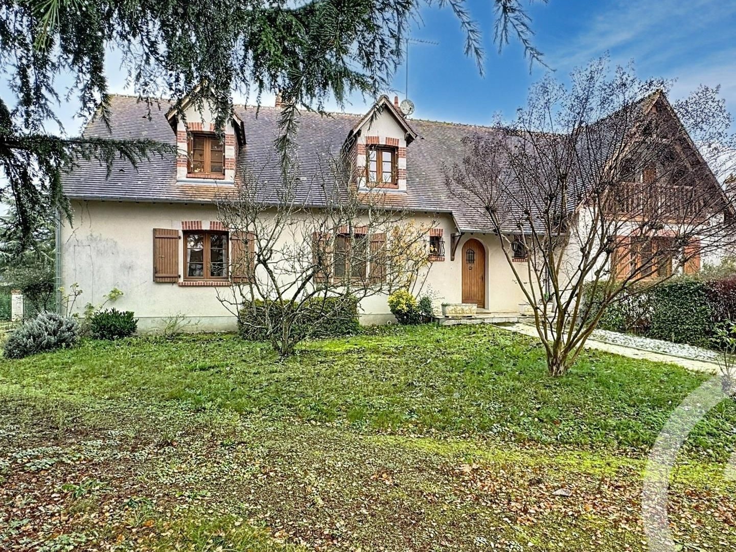 Maison 5 pièces 210 m²