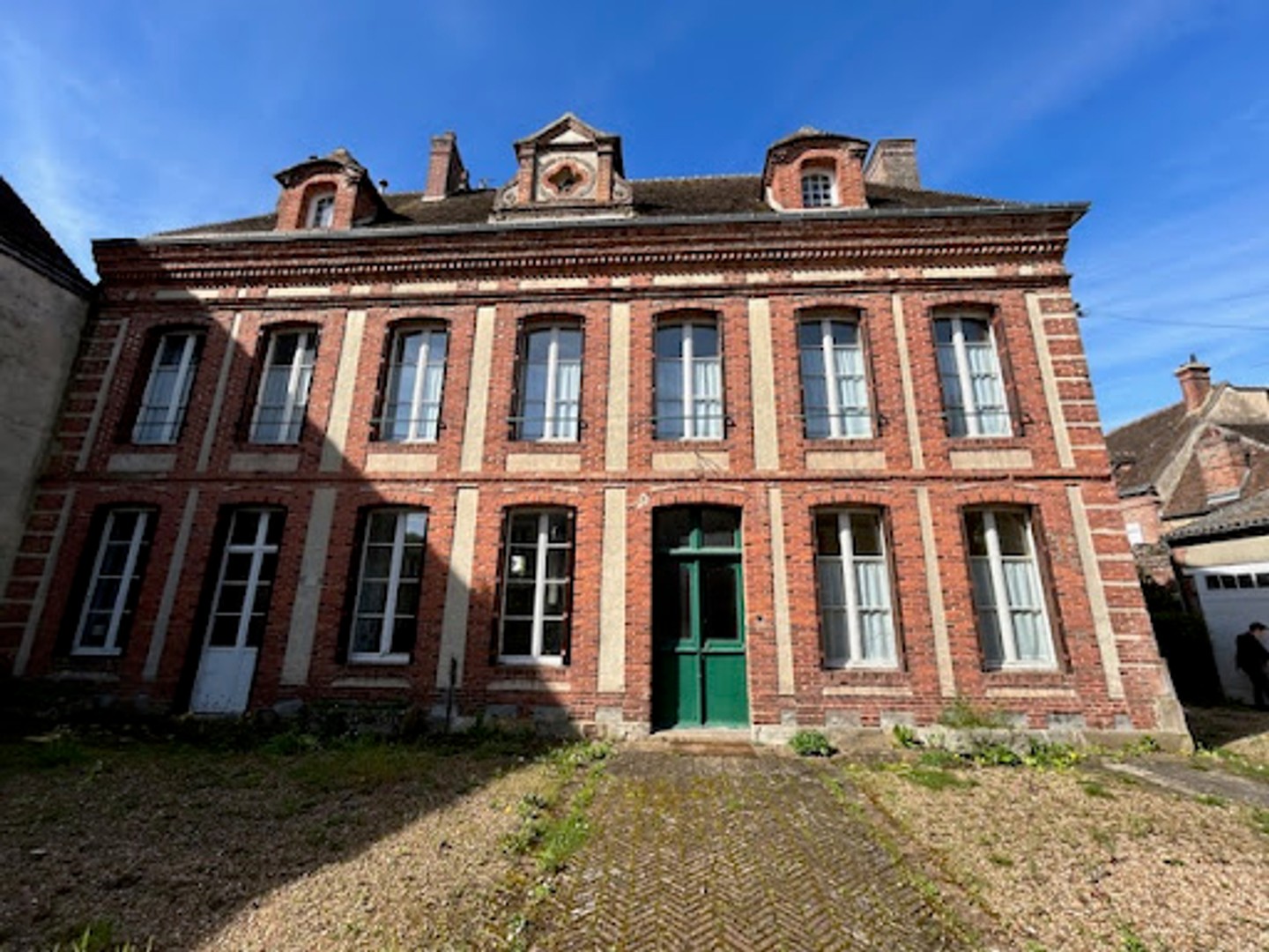 Maison à vendre - 9 pièces - 232m2 - L'aigle (61300)