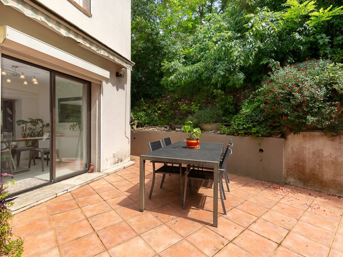 Maison 4 pièces avec terrasse et garage