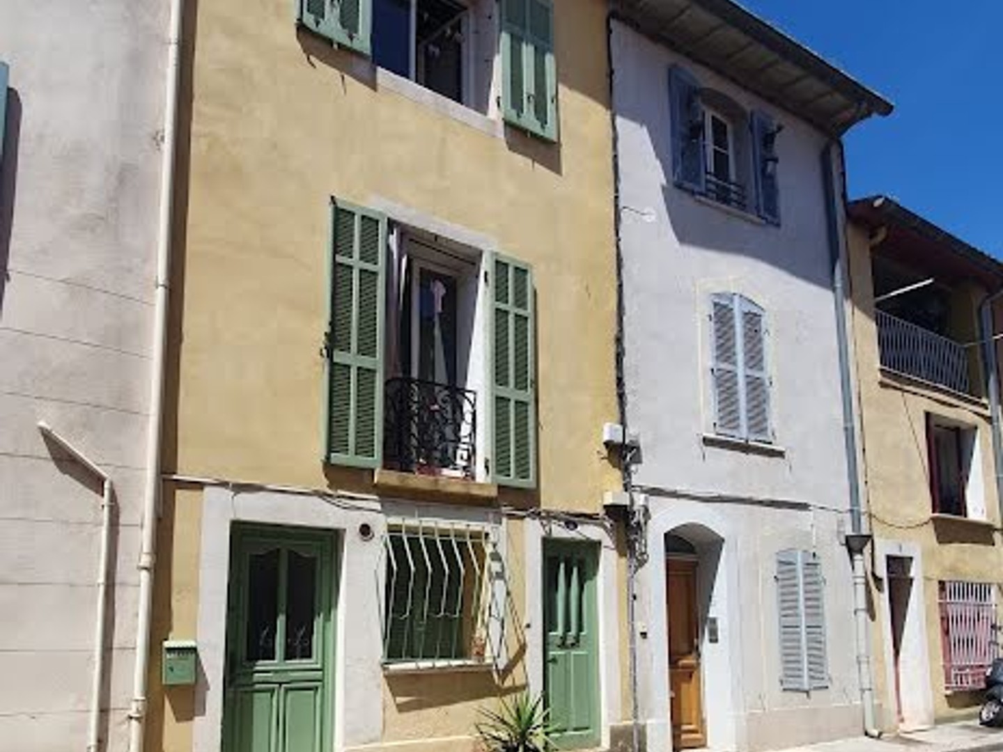 Immeuble 4 pièces 63 m²