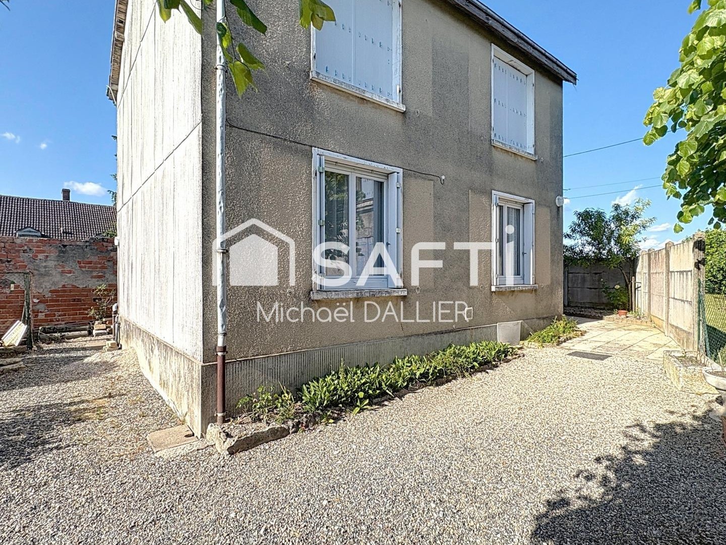 Maison T3 à rafraichir.