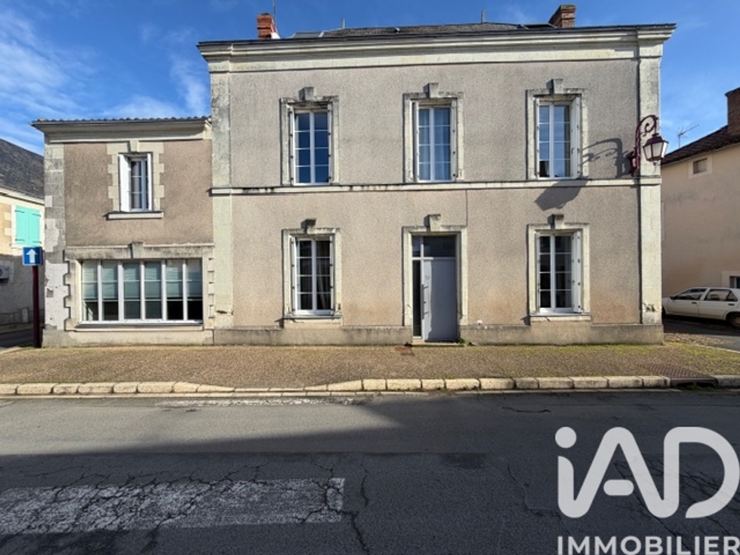 Maison à vendre - 7 pièces - 200m2 - Plaine-Et-Vallées (79100)