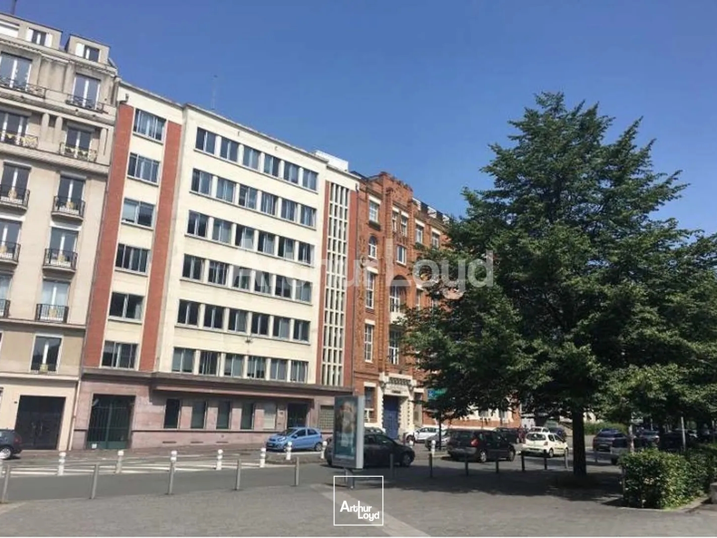 Bureaux à vendre Lille Centre - 1 388 m² avec parkings et excellente accessibilité