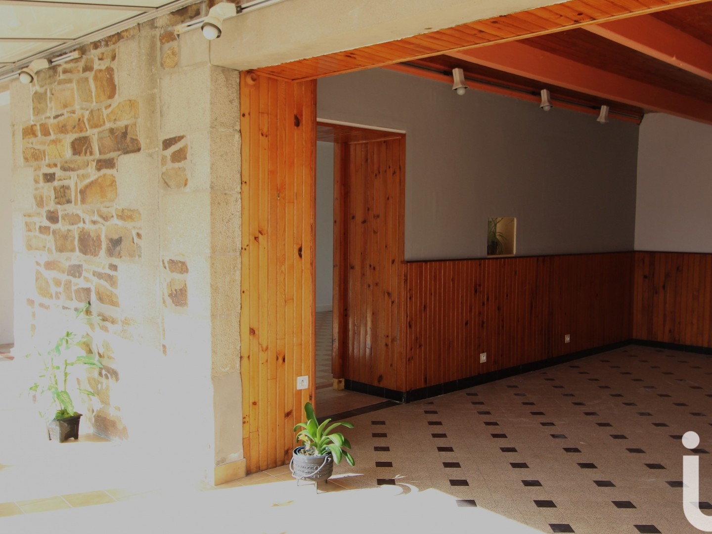 Immeuble à vendre - 200m2 - Trélévern (22660)