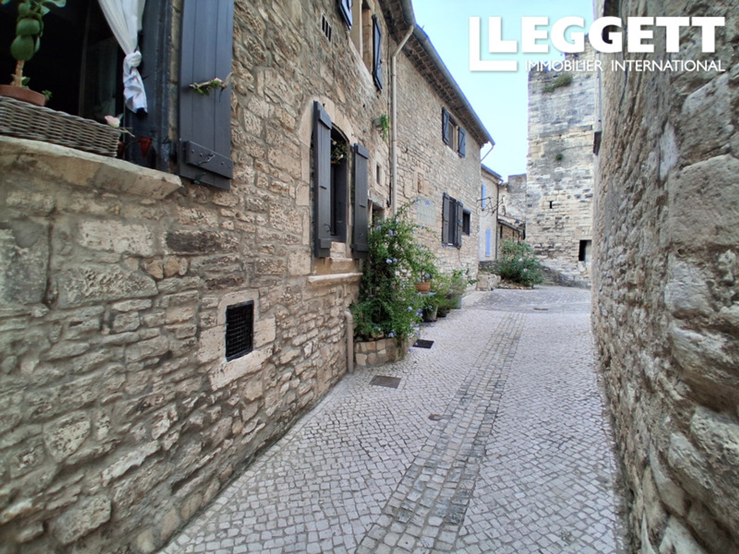 Maison à vendre - 5 pièces - 127m2 - Barjac (30430)
