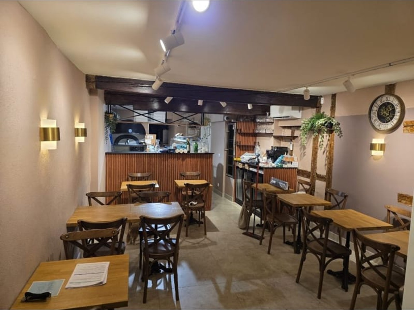Fonds de commerce 79 m²